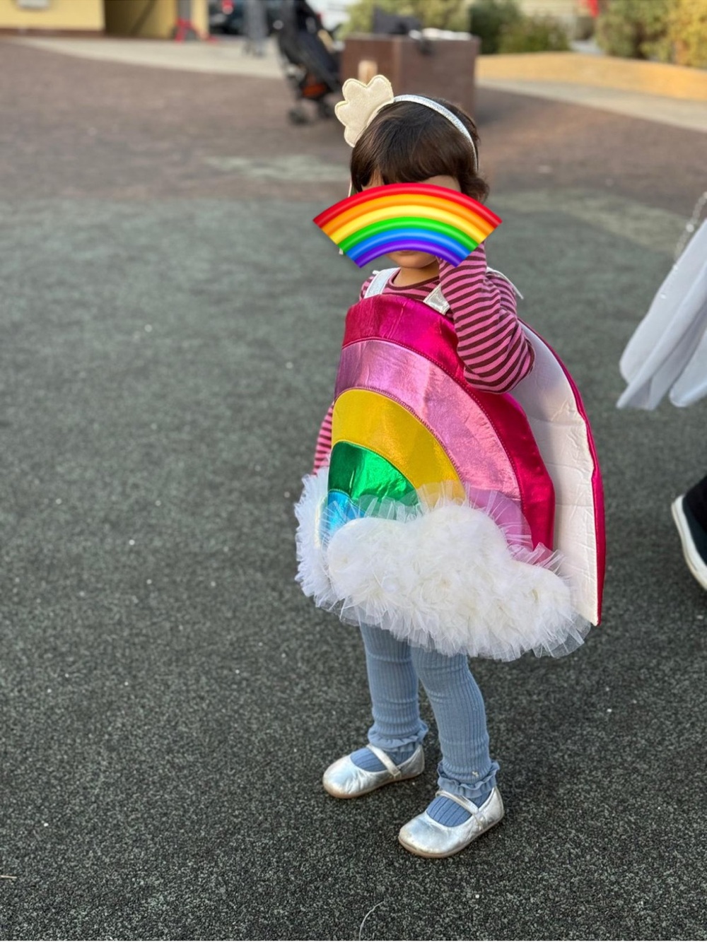Pottery Barn Kids - Rainbow Costume - 3T - Picture 6 of 6